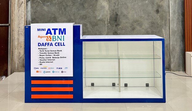 Satu Set Meja Etalase P200x55x110 cm