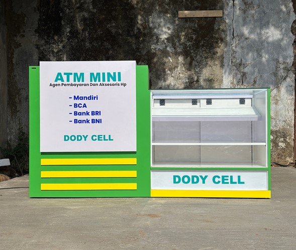 Satu Set Meja Etalase P220x55x110 cm